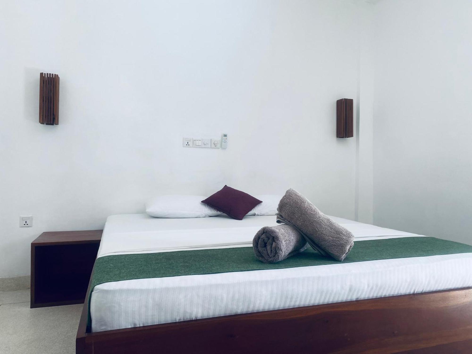 Bienvenido Cozy Madiha Hotel Matara Room photo